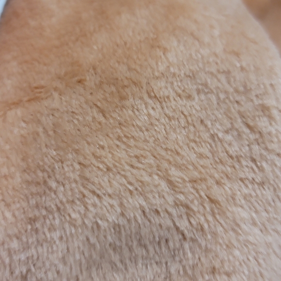 NEW Disney Bluey "merry" cozy Woobie Pullover size 18M Unisex - Picture 12 of 17